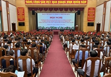 Tiếp tục đổi mới, nâng cao chất lượng, hiệu quả học tập, nghiên cứu, vận dụng và phát triển chủ nghĩa Mác - Lênin, tư tưởng Hồ Chí Minh trong tình hình mới